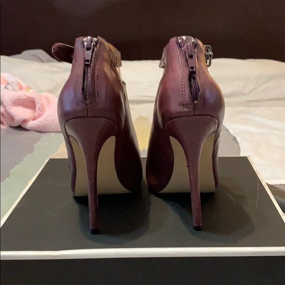 7.5 wine leather booties - Picture 3 of 8